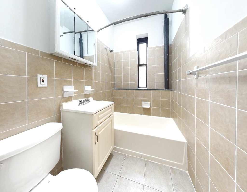41-07 28th Avenue - Photo 4