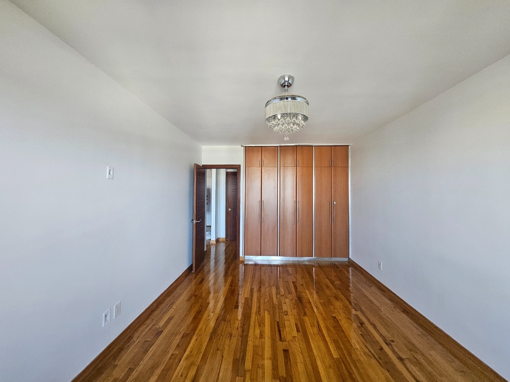 1237 Avenue Z - Photo 3