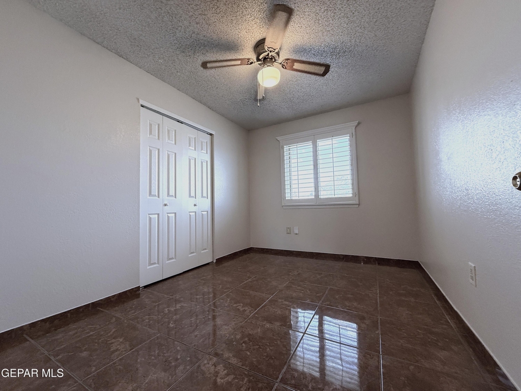 9321 Sorbonne Drive - Photo 17