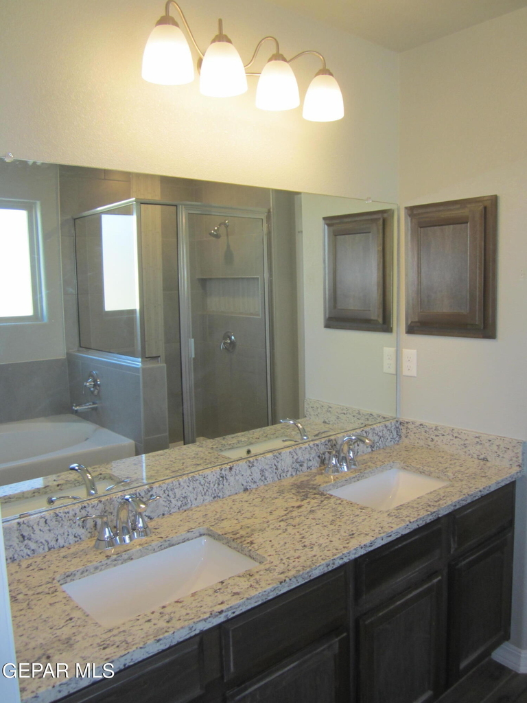 12253 Desert Cliff Court - Photo 53