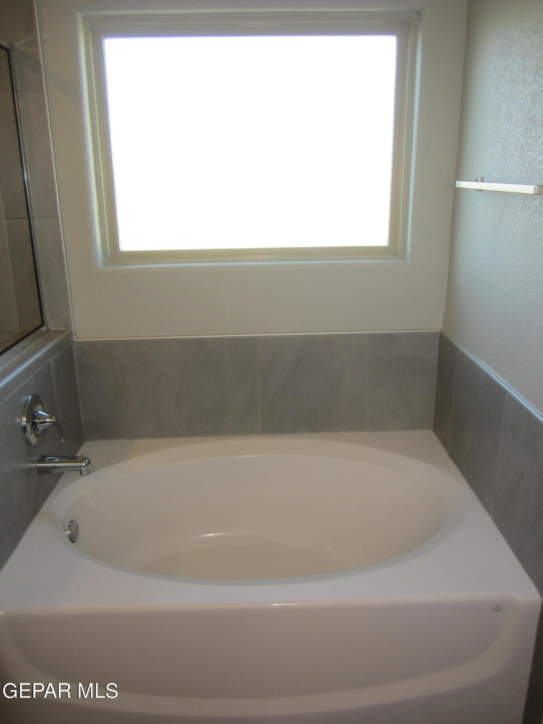12253 Desert Cliff Court - Photo 51