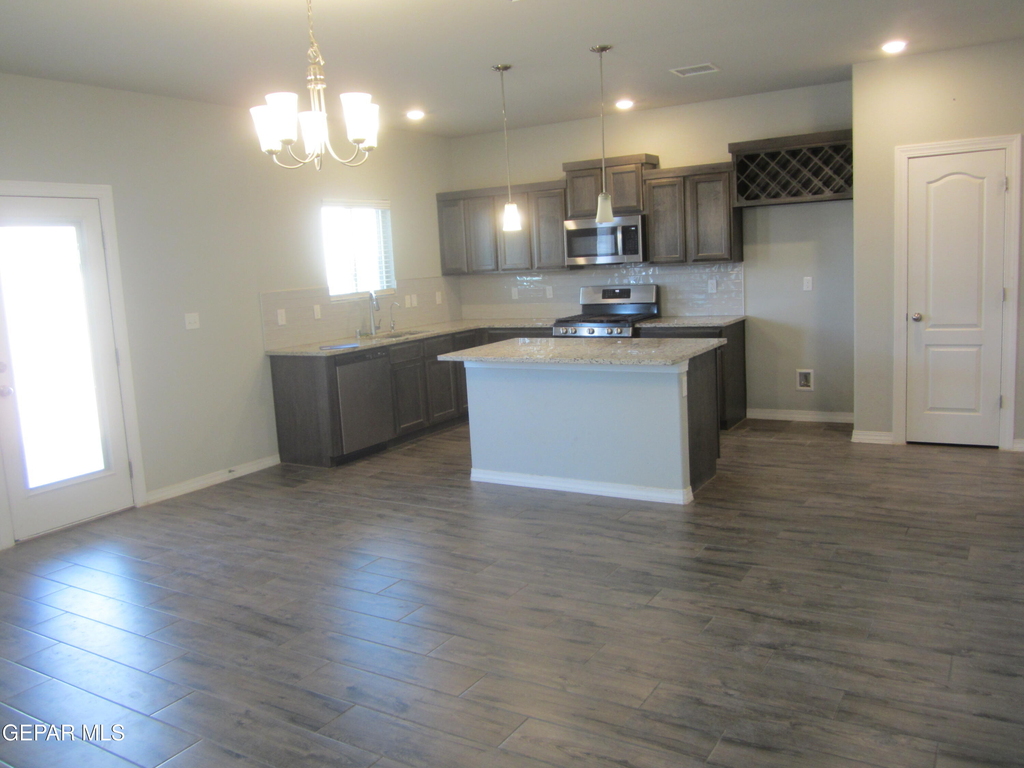 12253 Desert Cliff Court - Photo 10