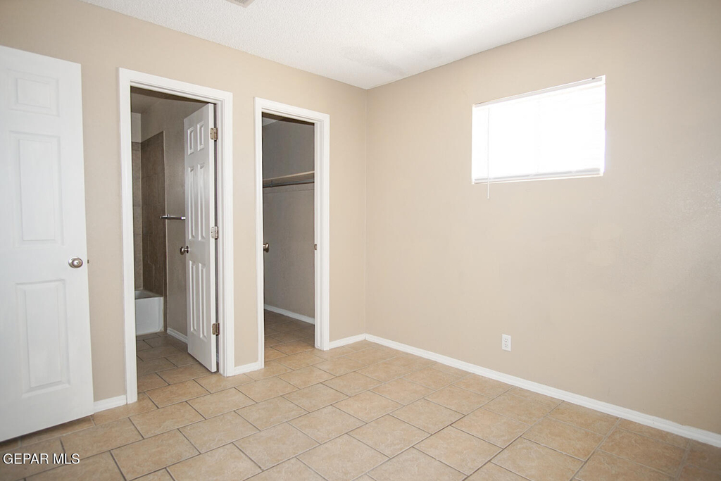 8604 Lawson Street - Photo 8