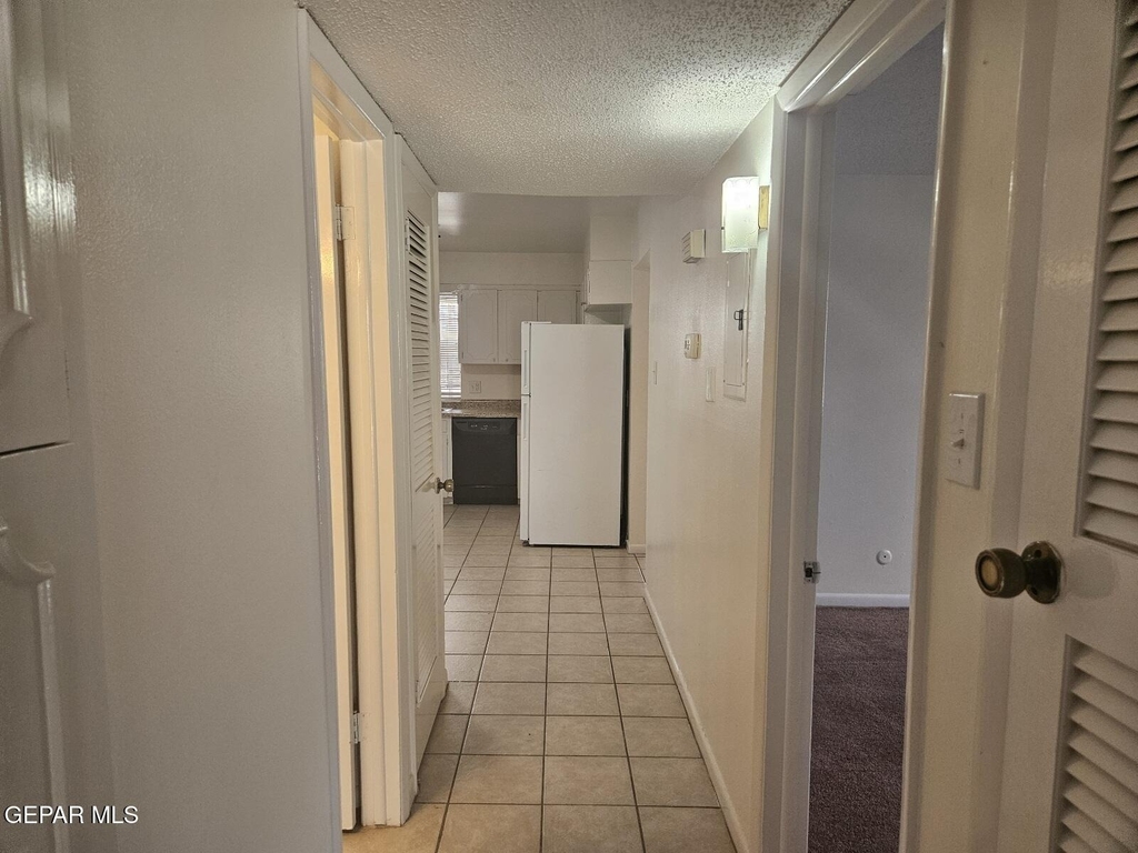 6832 Escondido Drive - Photo 15