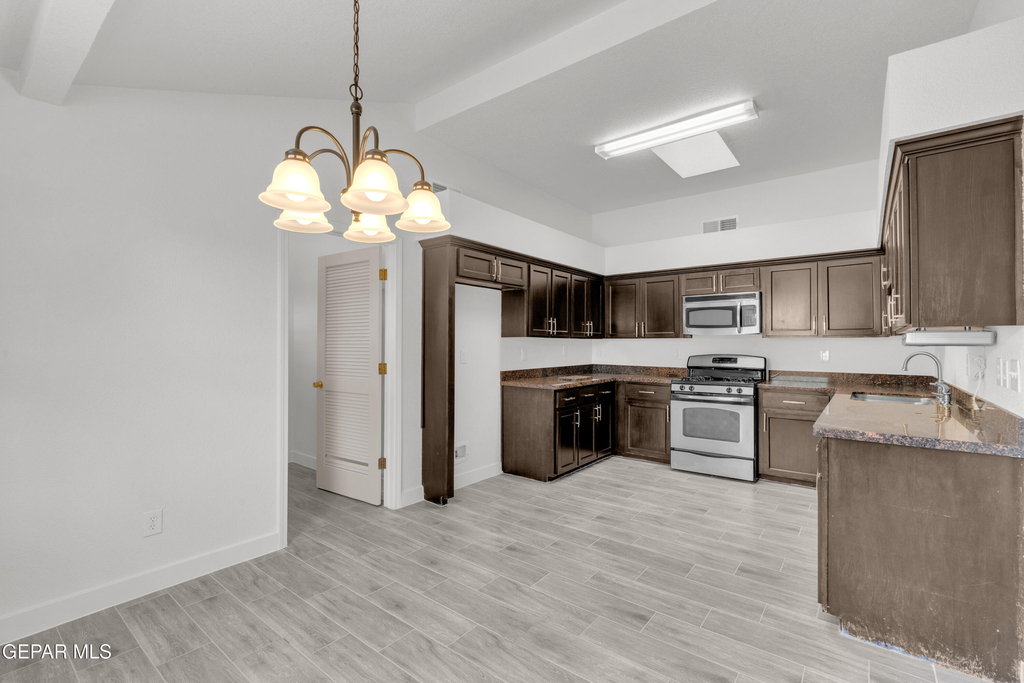 6541 Dakota Ridge Drive - Photo 11