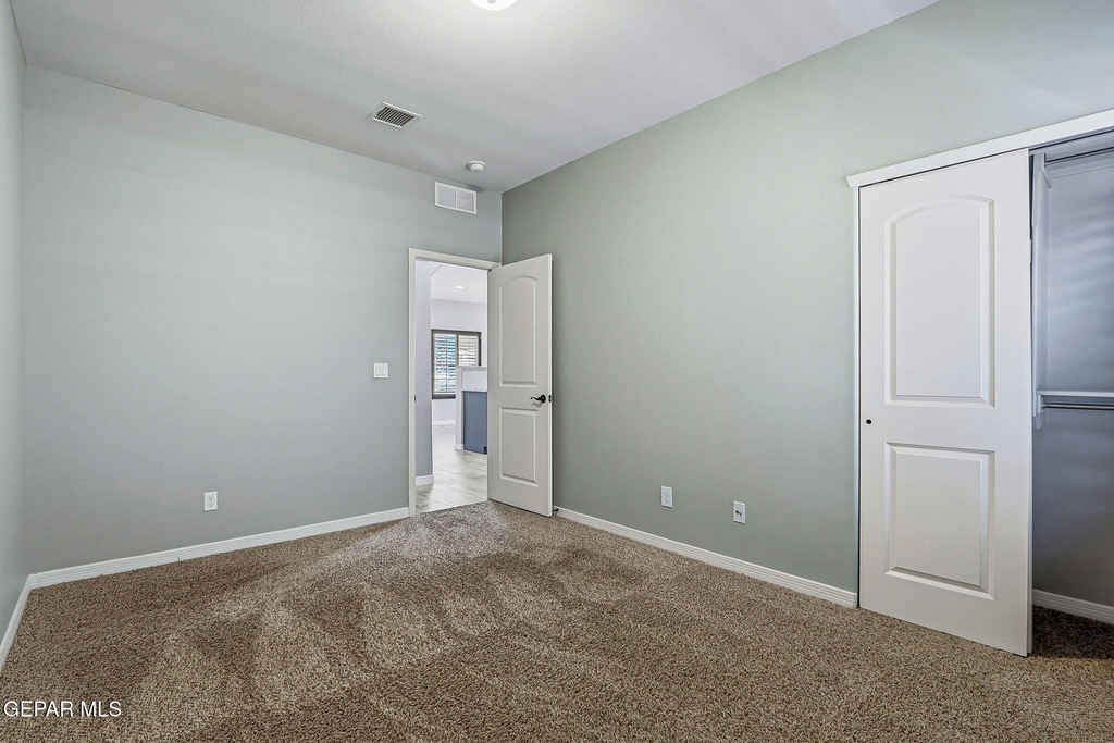 2120 Honour Point Place - Photo 17