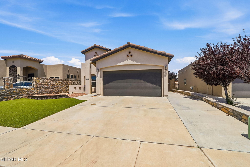 2120 Honour Point Place - Photo 1