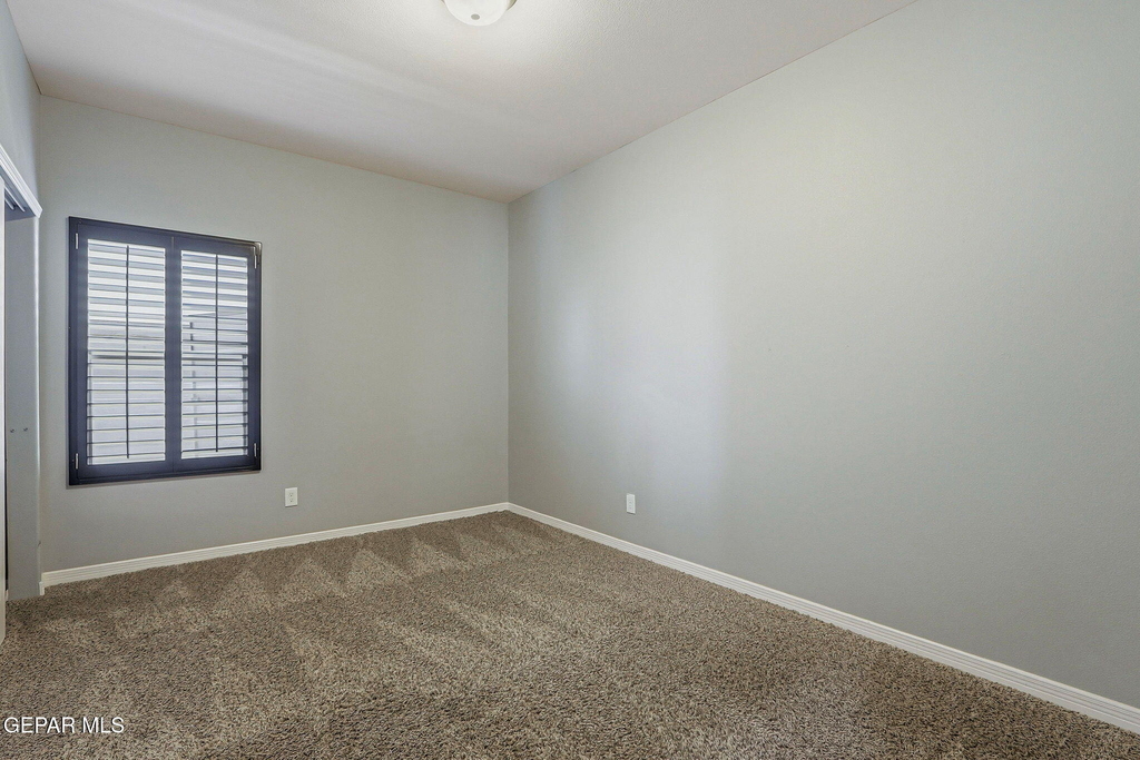 2120 Honour Point Place - Photo 16