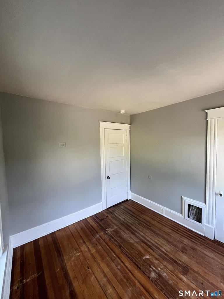 245 Bristol Street - Photo 7