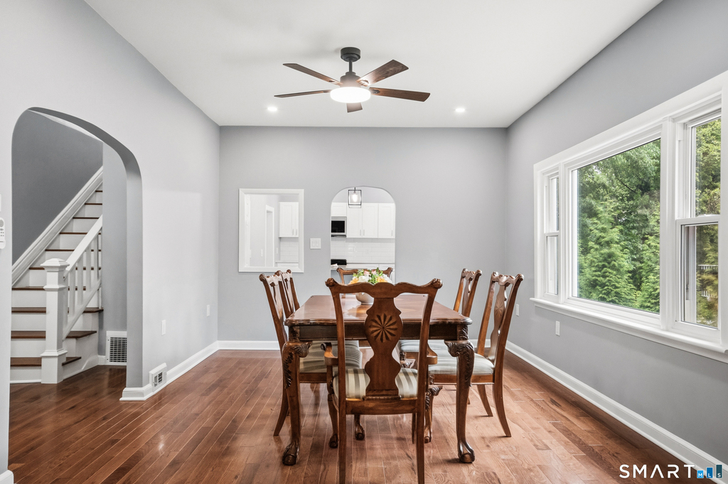275 Riverview Avenue - Photo 15