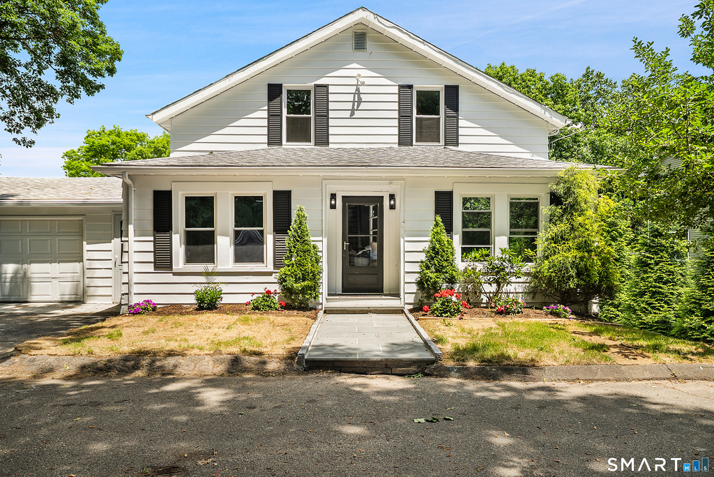 275 Riverview Avenue - Photo 0