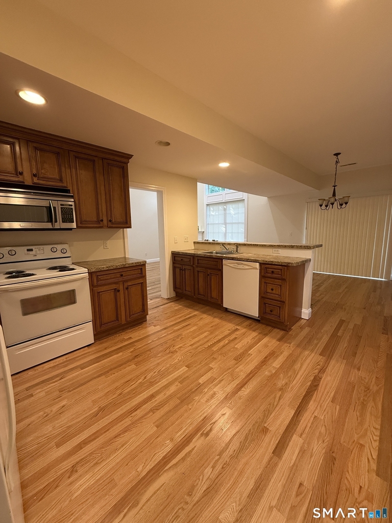 30 Delaware Avenue - Photo 4