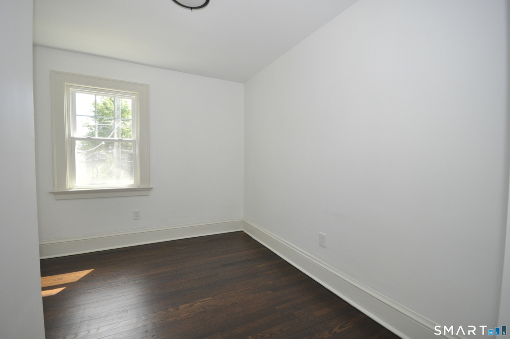 20 Mountain Street - Photo 12