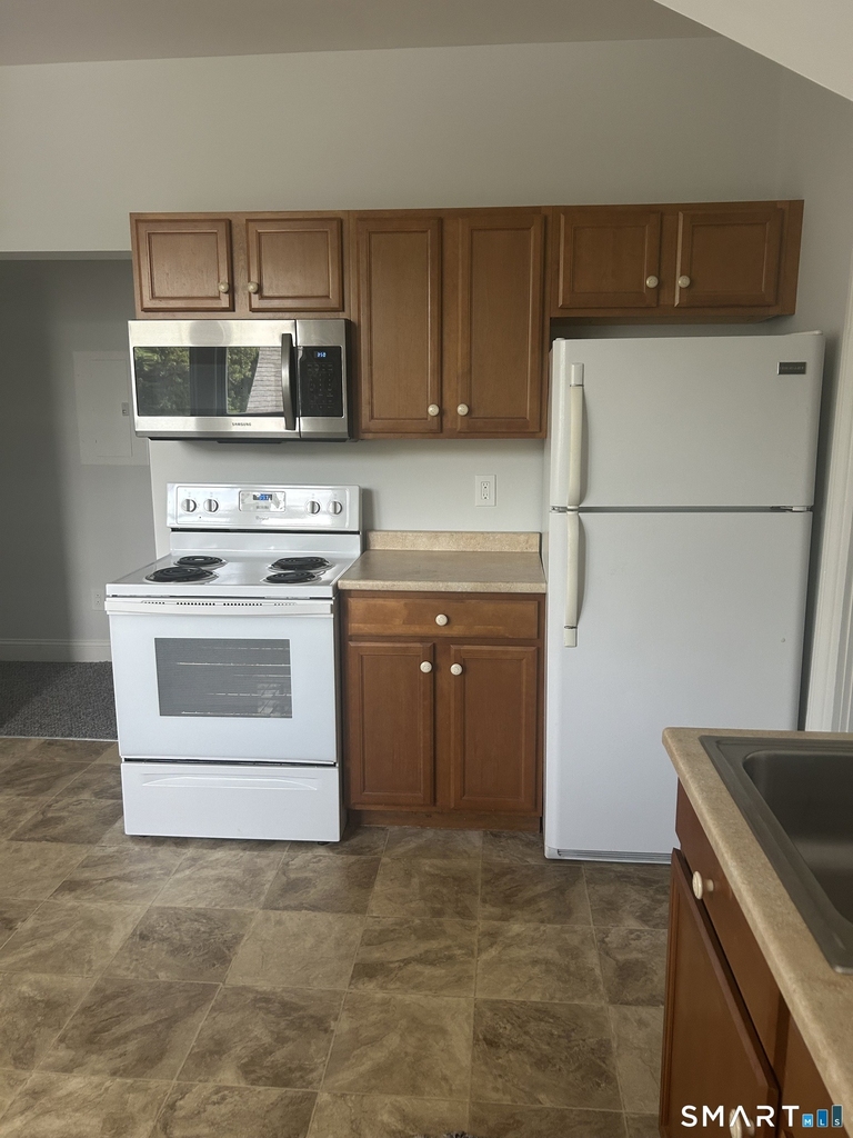 304 Caroline Street - Photo 0