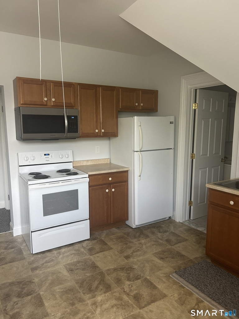 304 Caroline Street - Photo 1