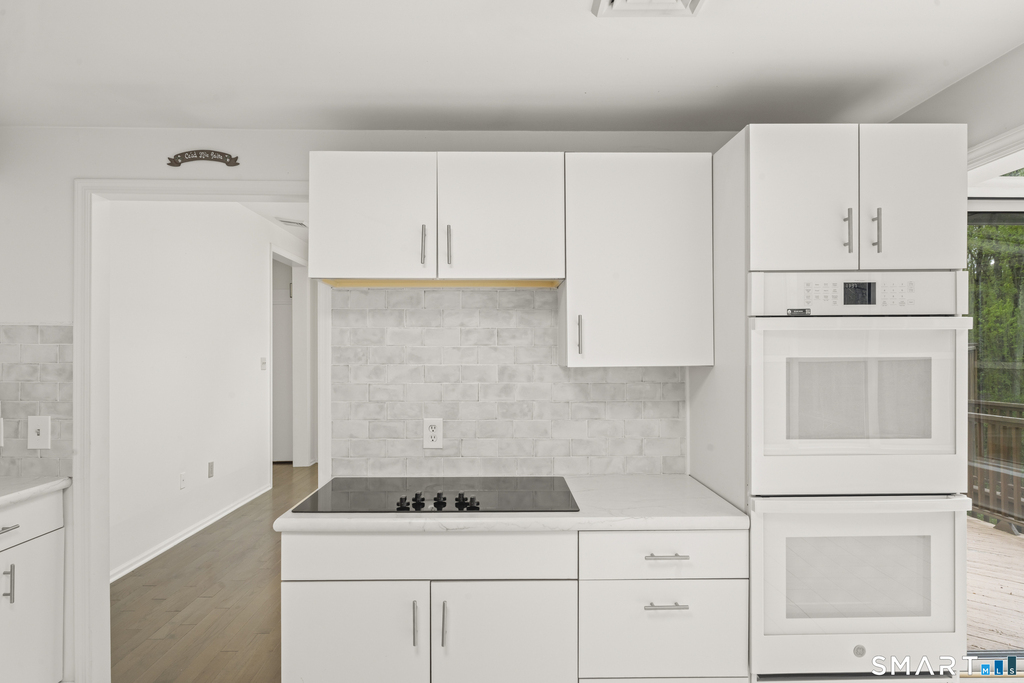 89 Cranbury Drive - Photo 13