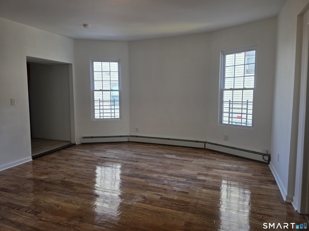 120 Easton Avenue - Photo 3