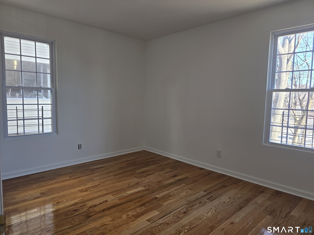 120 Easton Avenue - Photo 6