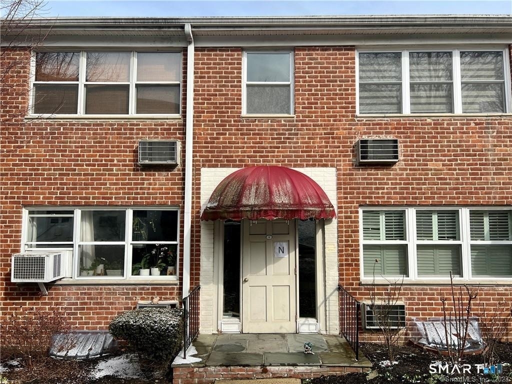 11 Bedford Avenue - Photo 1