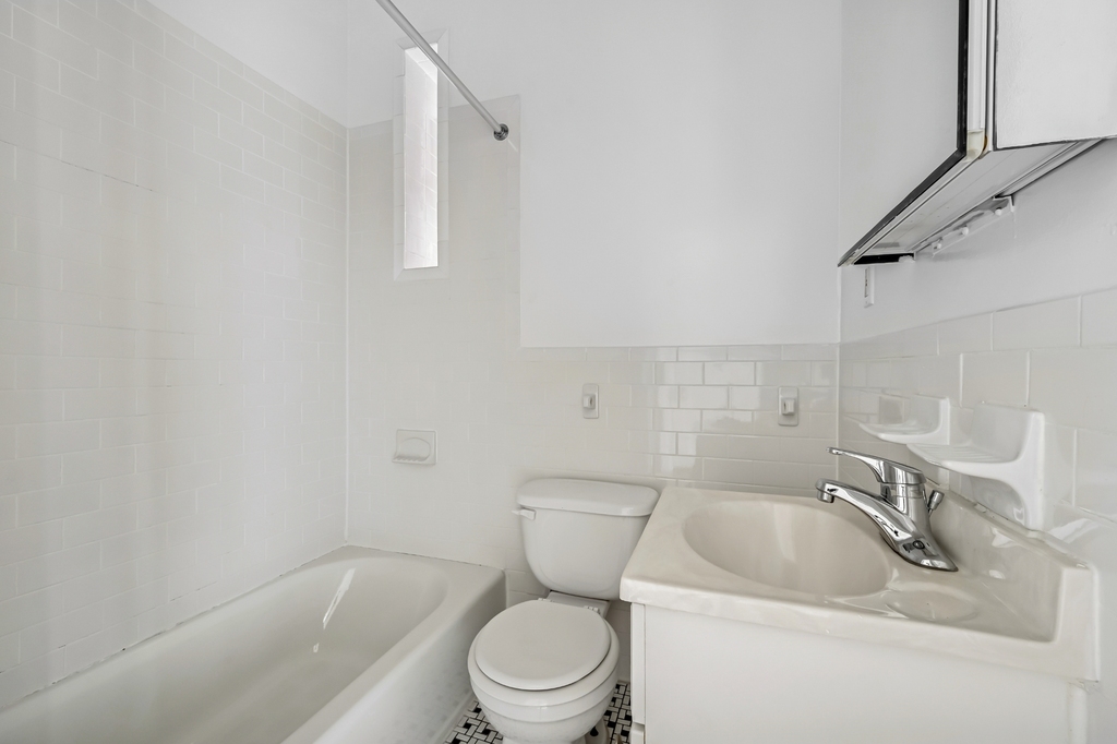 West 72nd Street - Photo 3