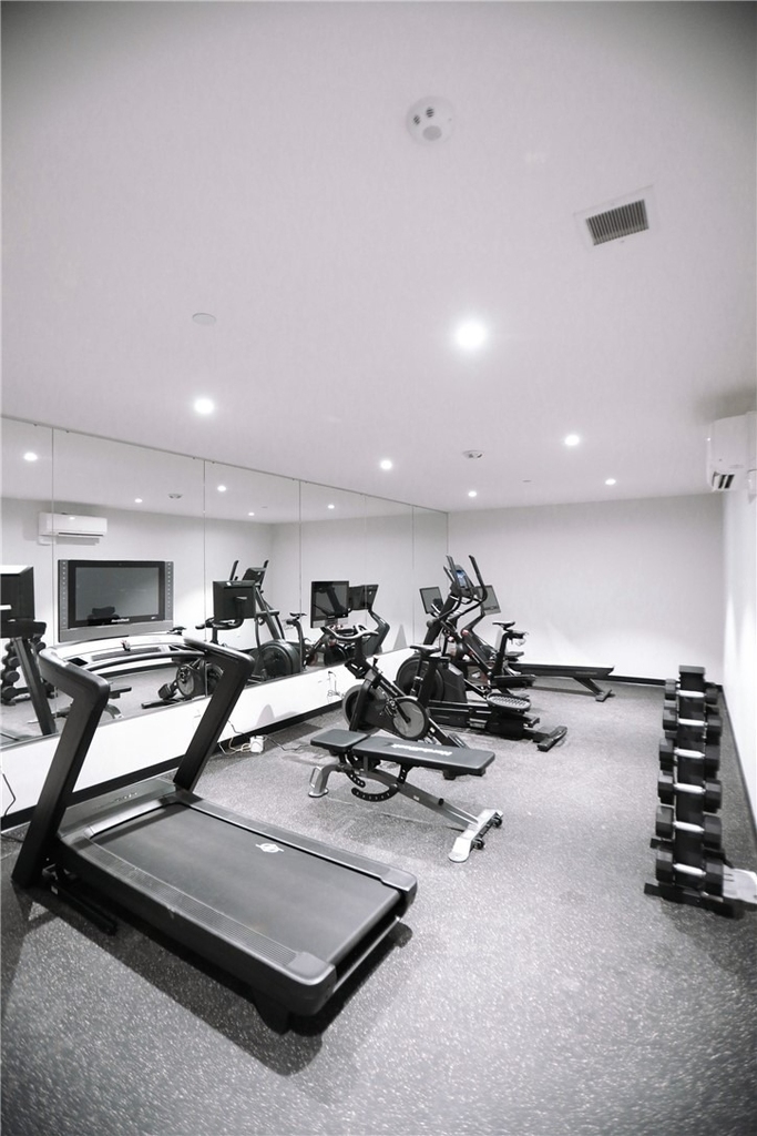 2330 Penn Ave - Photo 32