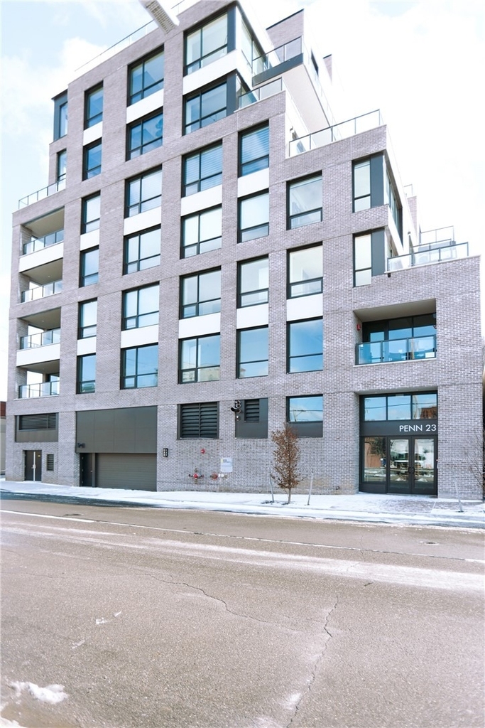 2330 Penn Ave - Photo 0