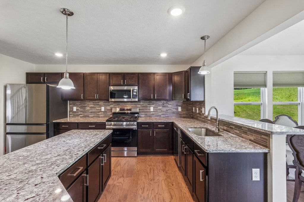 1105 Deerfield Drive - Photo 14