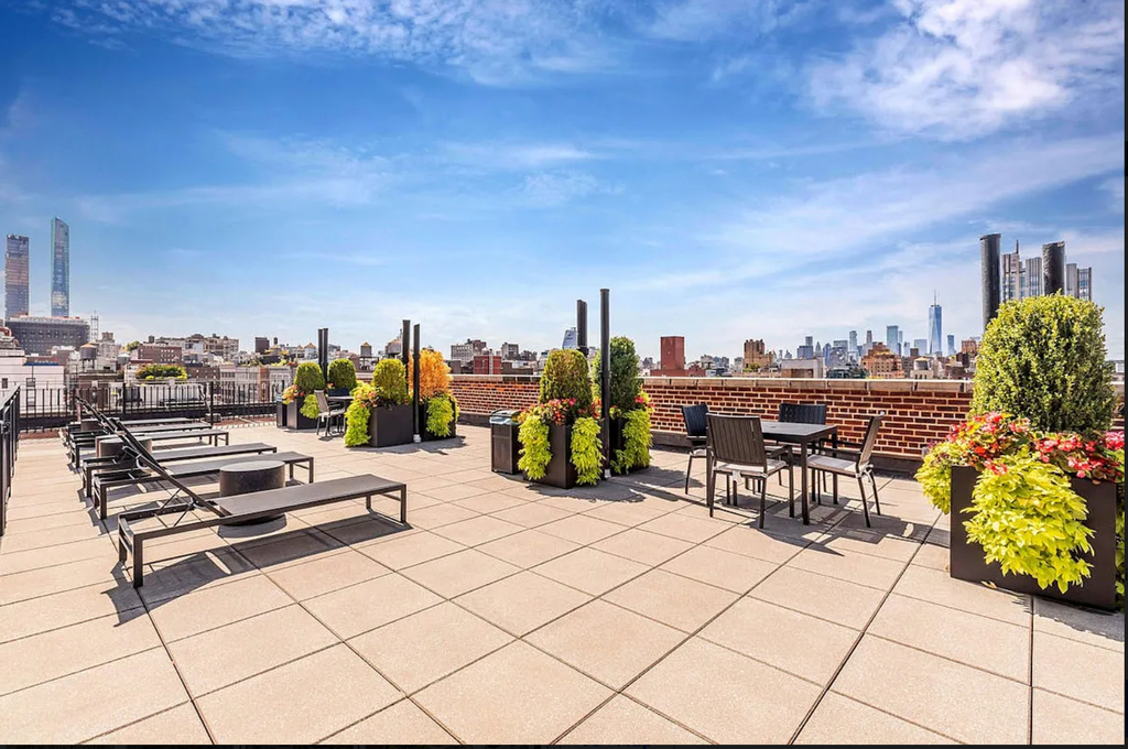 West 23th Street - Photo 7