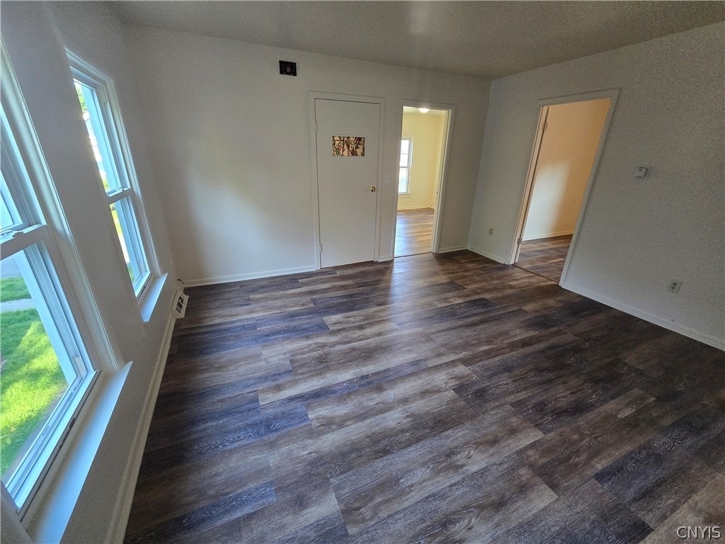 112 Helen Street - Photo 4