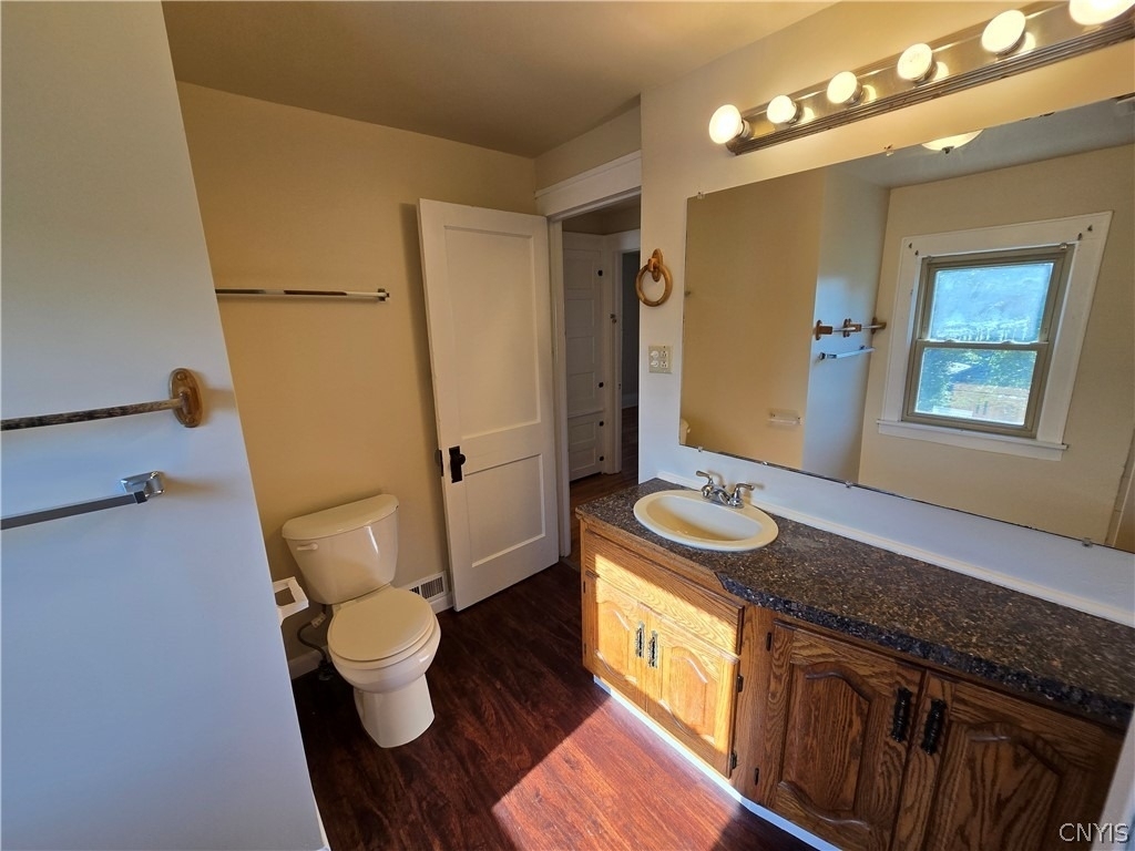 176 Mayar Street - Photo 11