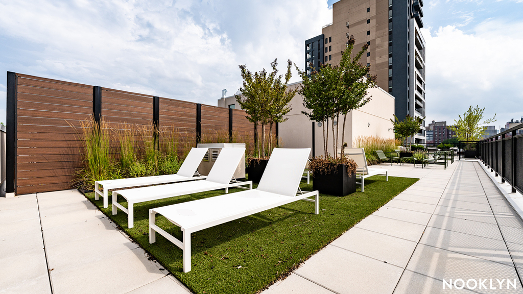 303 Wythe Avenue - Photo 14