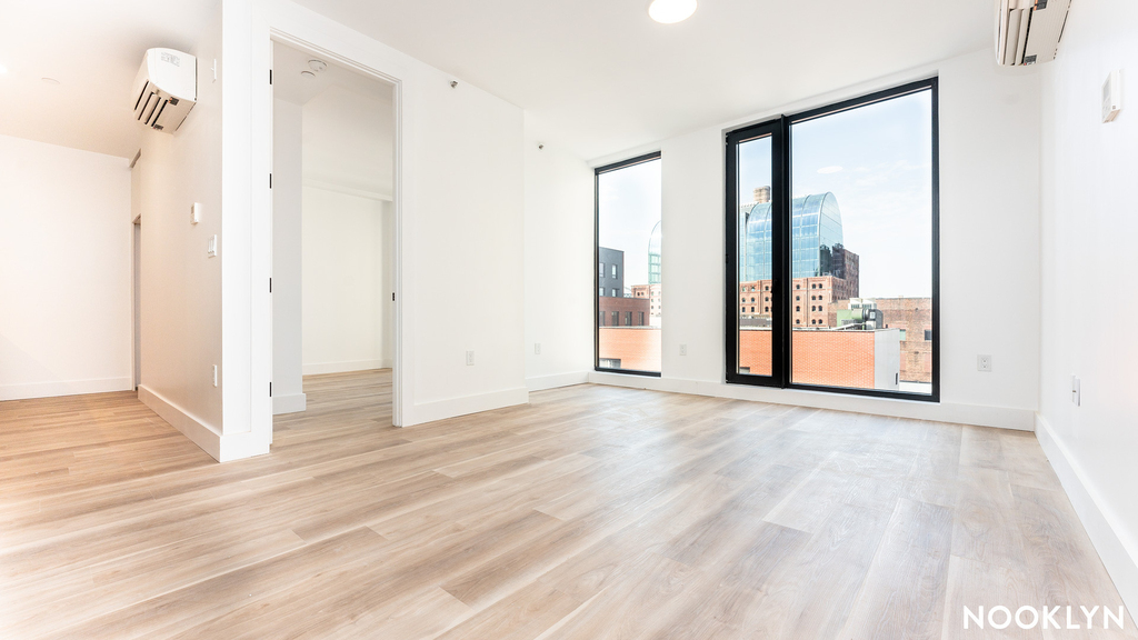 303 Wythe Avenue - Photo 3