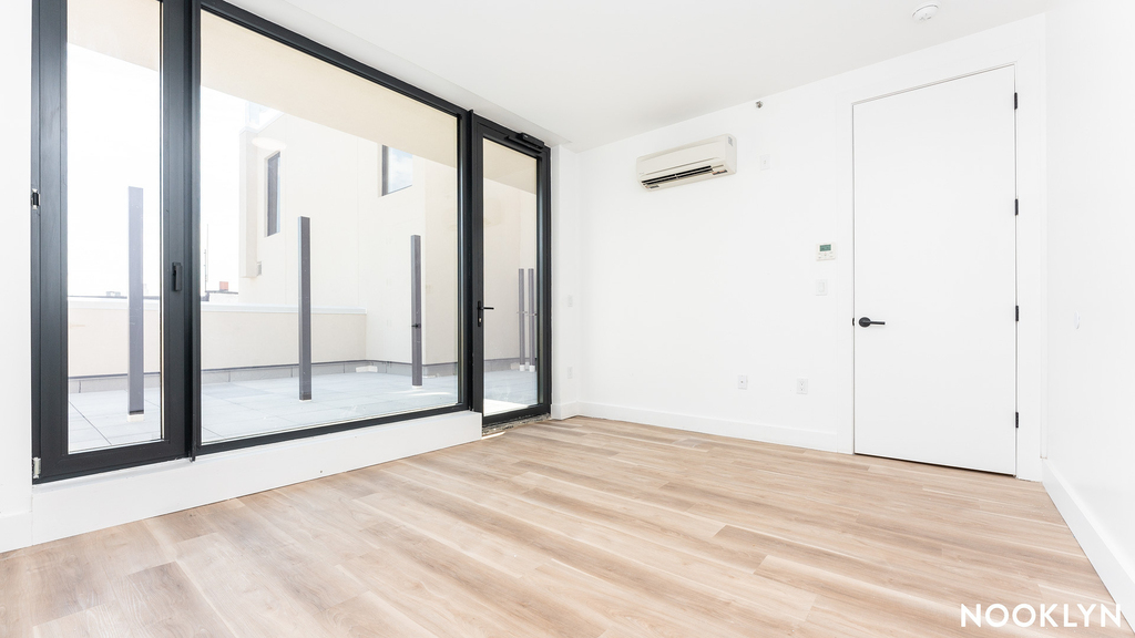 303 Wythe Avenue - Photo 6