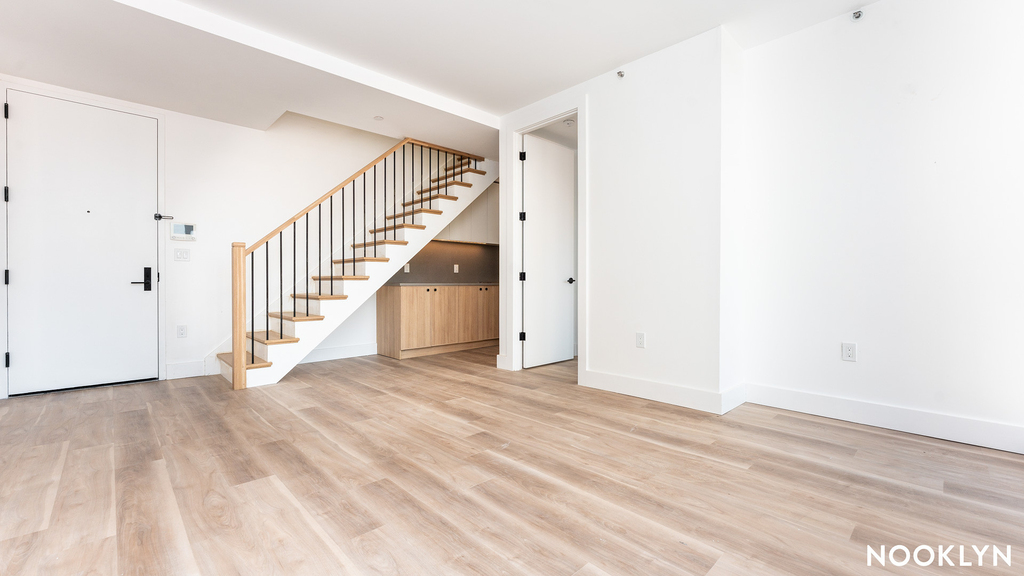 303 Wythe Avenue - Photo 0