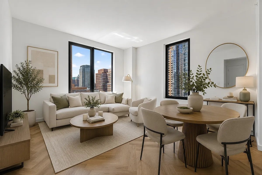 Fleet Place - Photo 1