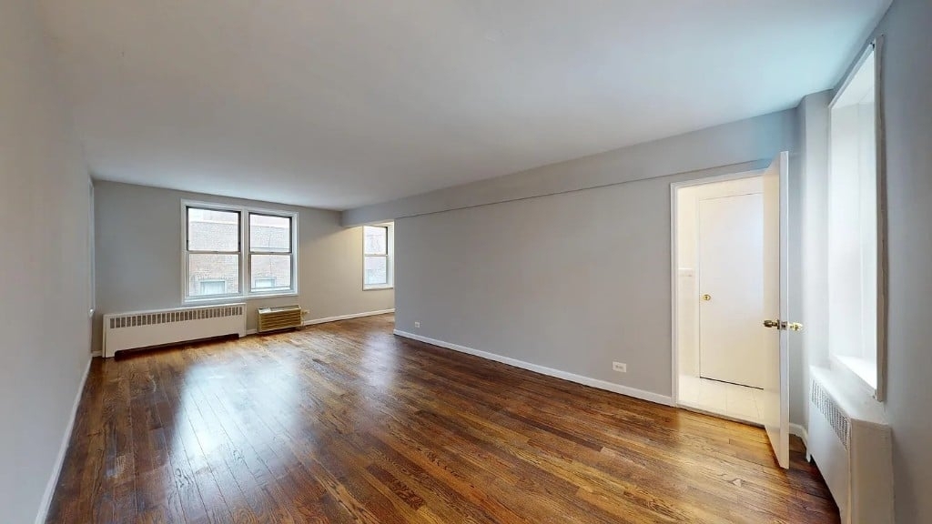 East 58th Street - Photo 8