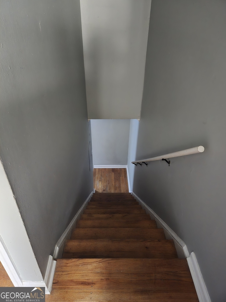 320 Vine Street - Photo 3