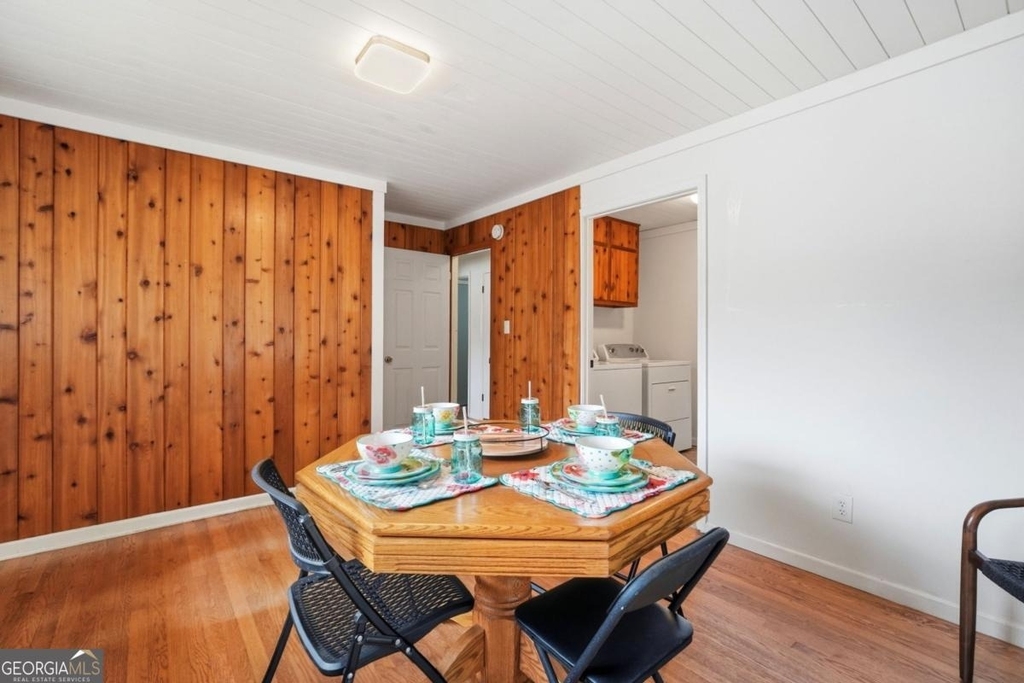 1808 Sandy Plains Road - Photo 7