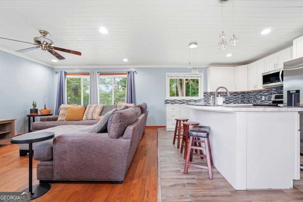 1808 Sandy Plains Road - Photo 1