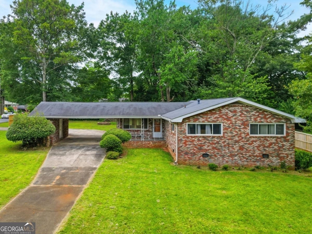 1808 Sandy Plains Road - Photo 28