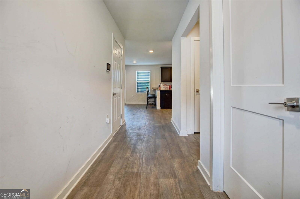 1129 Bluecoat Circle - Photo 3