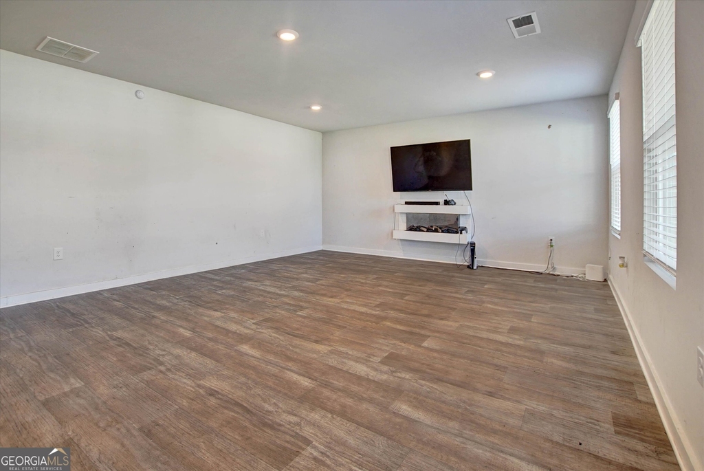 1129 Bluecoat Circle - Photo 7