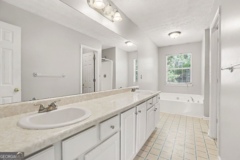 4394 Cross Lane - Photo 8