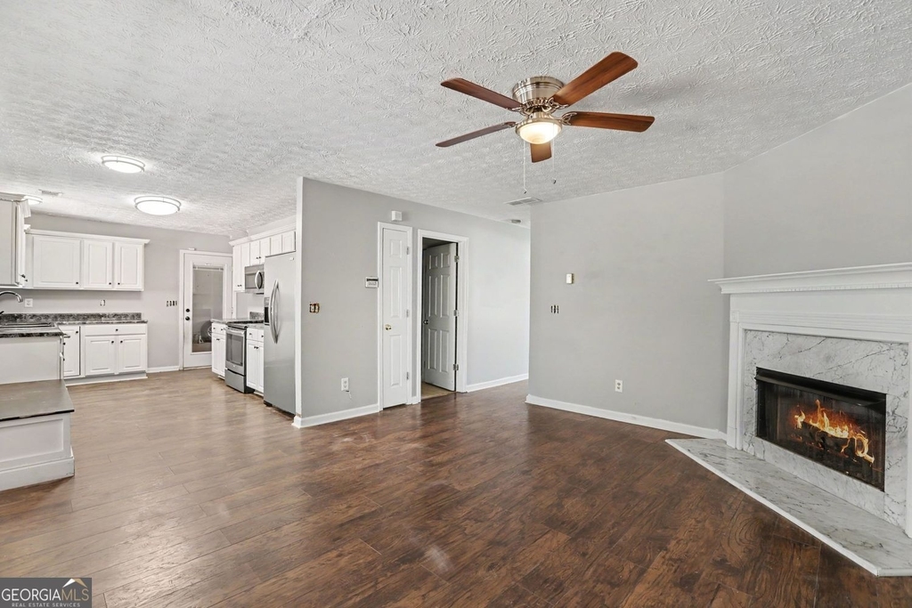 4394 Cross Lane - Photo 1