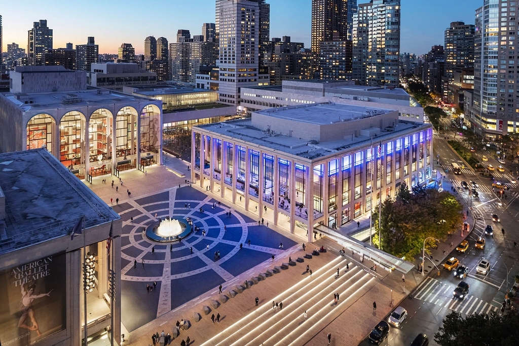 Lincoln Center  - Photo 9