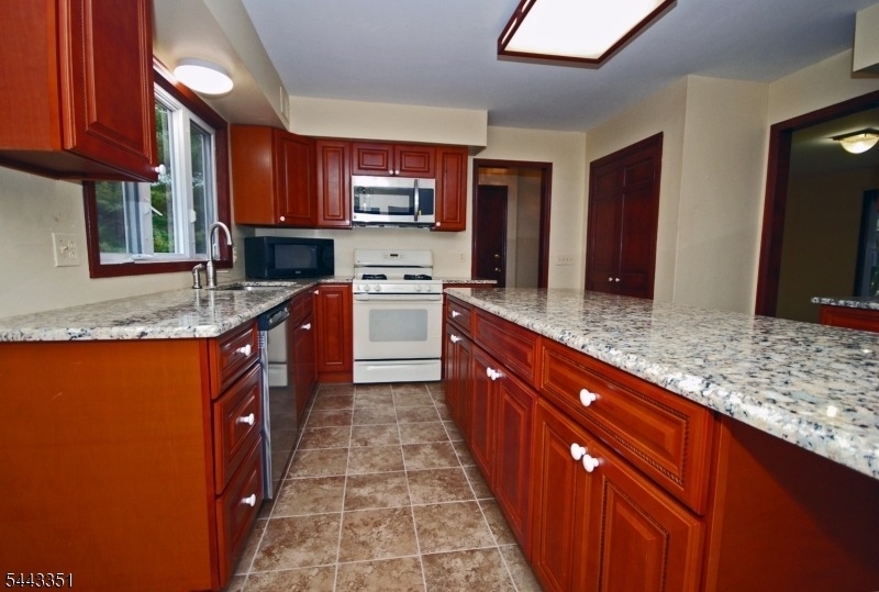 6 Heather Ln - Photo 8