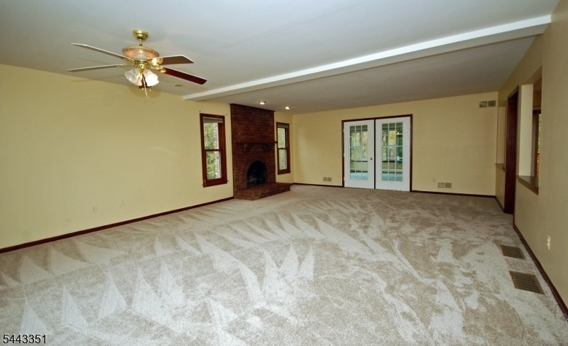 6 Heather Ln - Photo 3