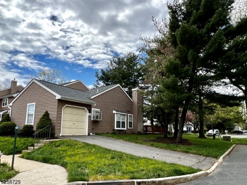 173 Jordans Cir - Photo 1