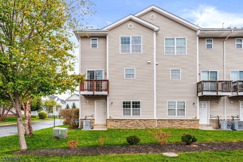 8 Alfred Ave - Photo 29