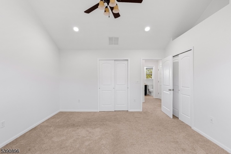 8 Alfred Ave - Photo 14